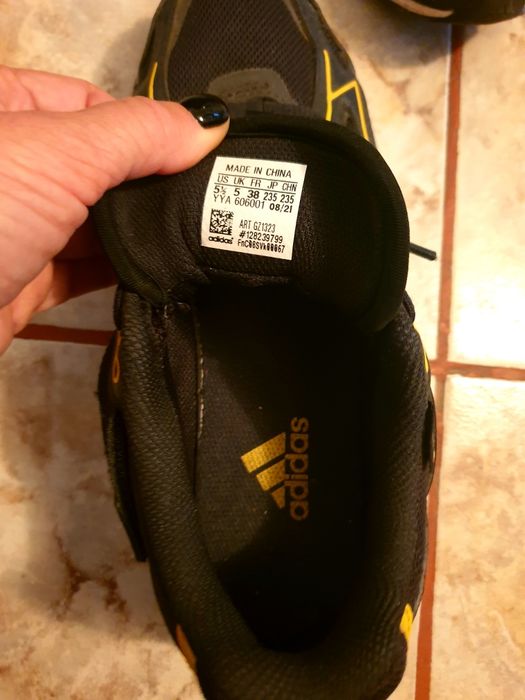 Adidas Goretex dama