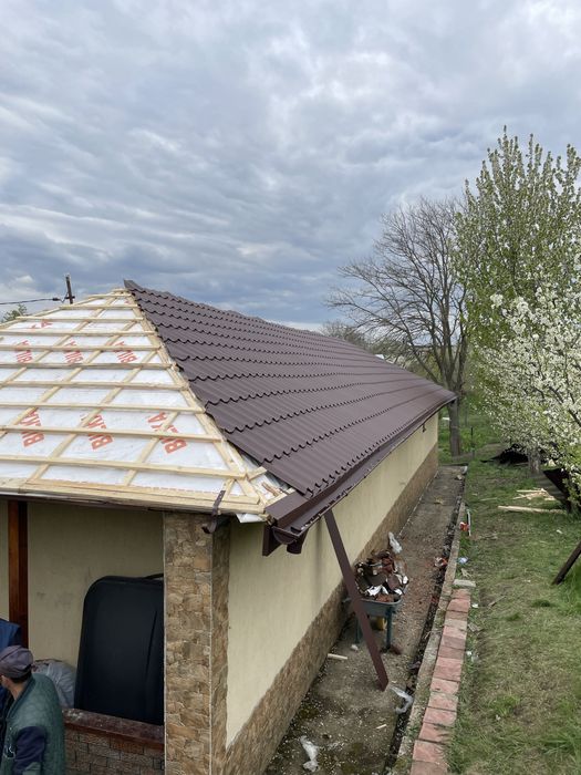 Executam si reparam acoperisuri