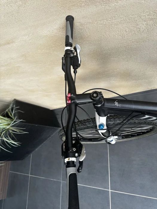 Bicicleta mountain bike