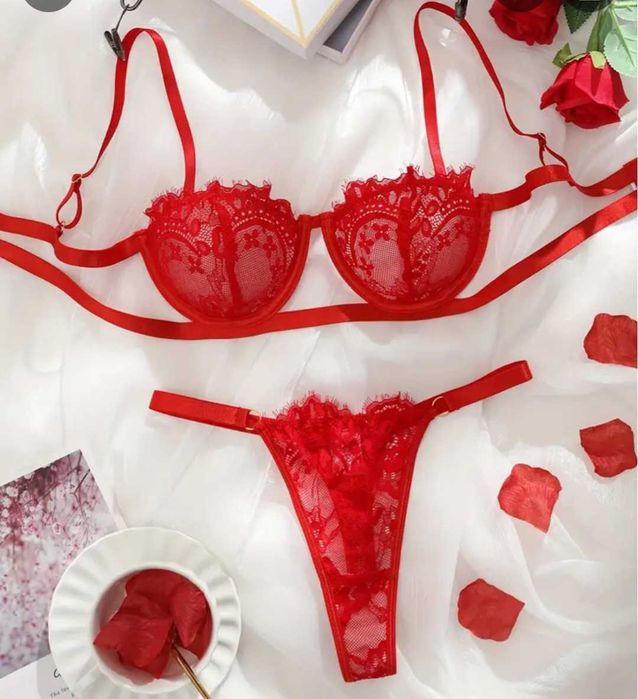 Классные комплекты белья