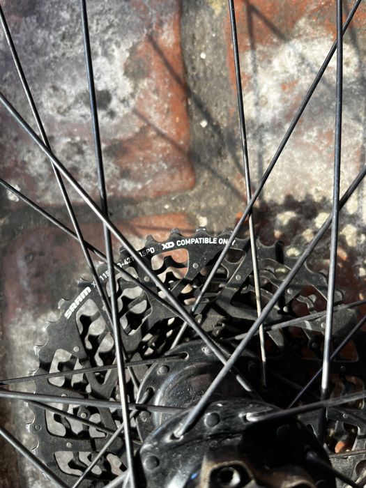 Roata boost tubeless 27,5 wtb cu caseta 11 vit