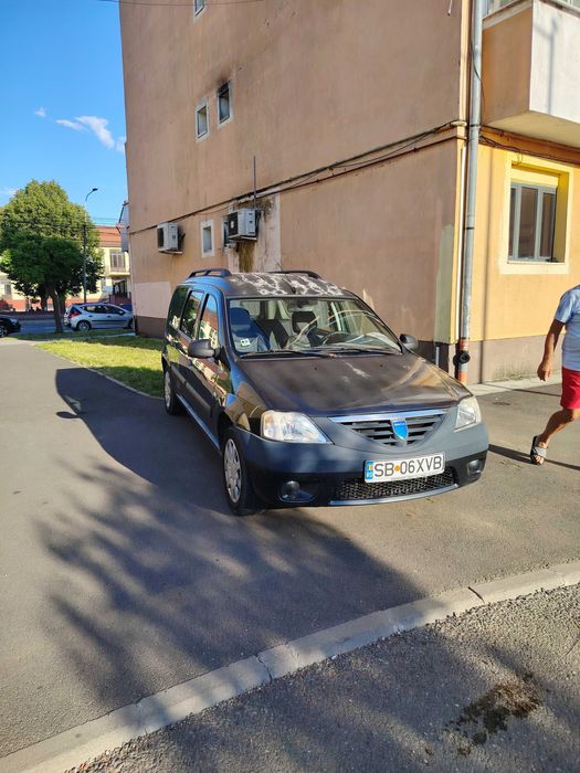Logan MCV de vanzare