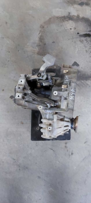 Cutie viteze manuala 6 t volkswagen vw passat B7 1.6 CAY cod cutie MYP