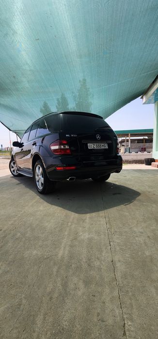 Mercedes ml 350 lik sotiladi