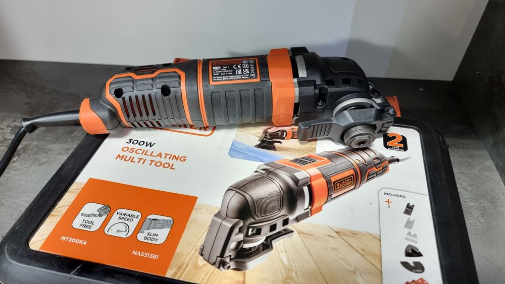 Amanet F28: Unealta multifunctionala Black and Decker MT300ka (N)