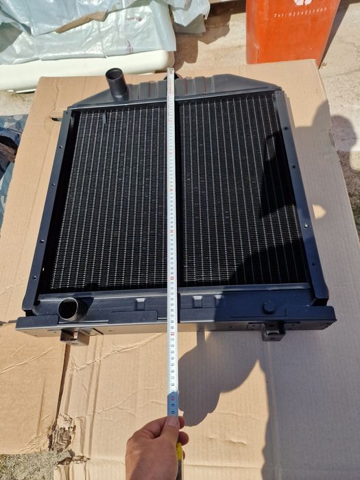 Radiator tractor fiat 680.fiat 580 fiat .780.fiat 980 fiat .980 DT. Fi