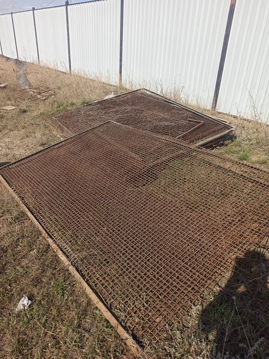 Продам сетку стальную