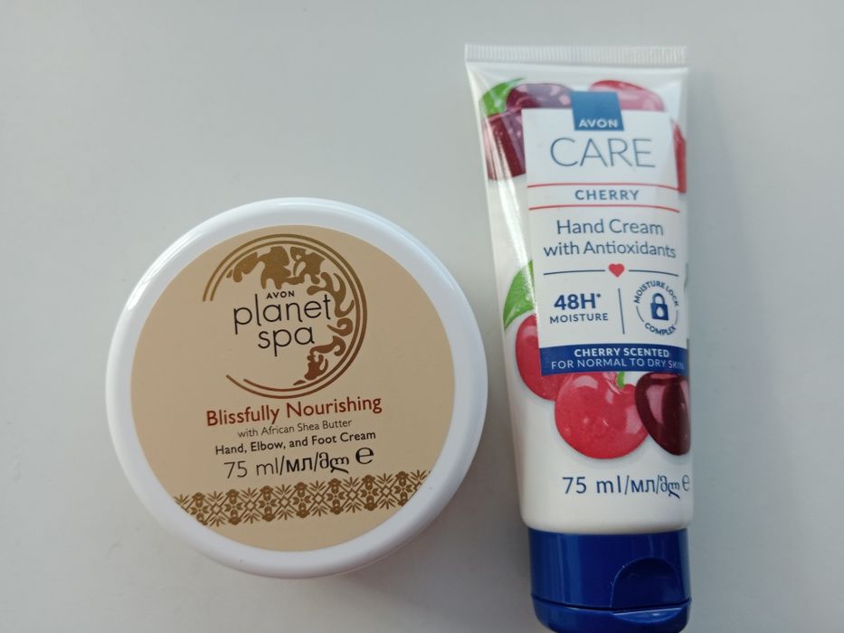 Продаю духи, тушь, гель для душа