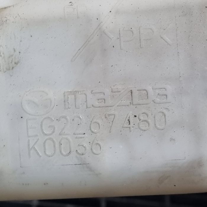 Vas rezervor lichid parbriz Mazda CX - 7 - (1409) model cu spalatoare far ...