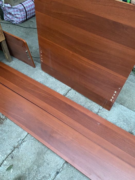 Продам кровать 90х200