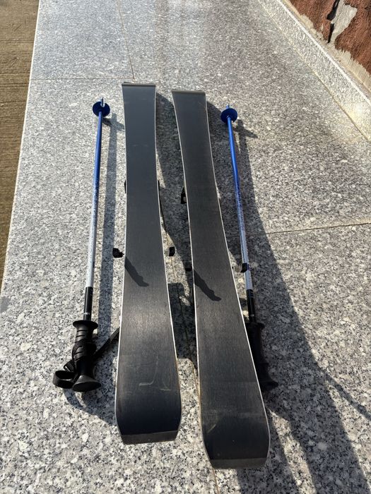 Schiuri Salomon 110 cm si Bete