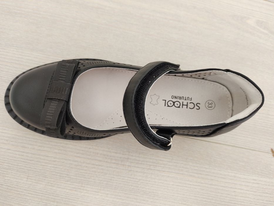 Продам туфли для девочек