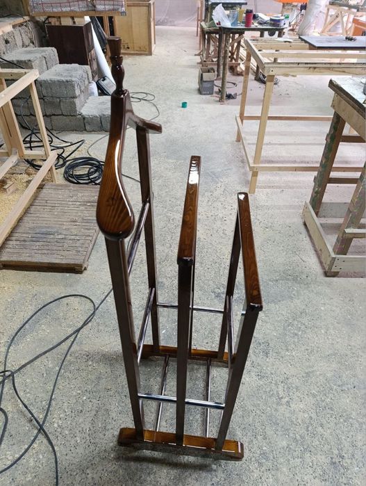 Вешалка для одежды сенйор Вешалка для костюм брюк вишилка напольная