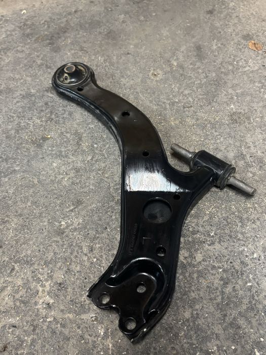 Рычаг левый камри 30 араб