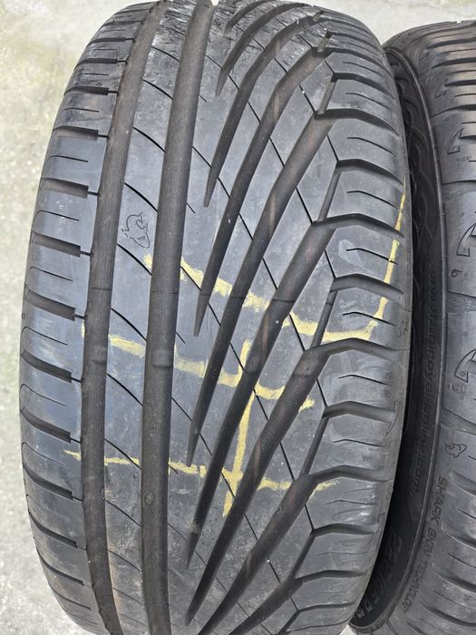 4 бр. Автомобилни гуми 225.45.18.UNIROYAL