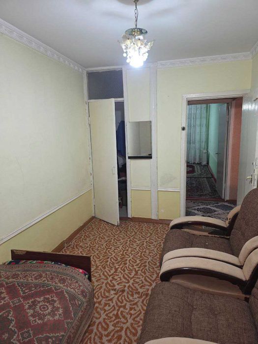 4 хонали квартира сотилади, 3 этаж, 80 кв.м.