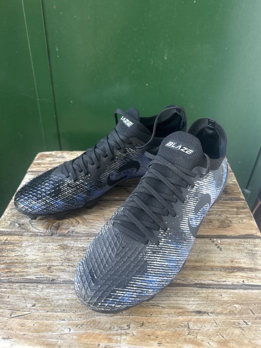 Ghete Sondico Blaze de fotbal