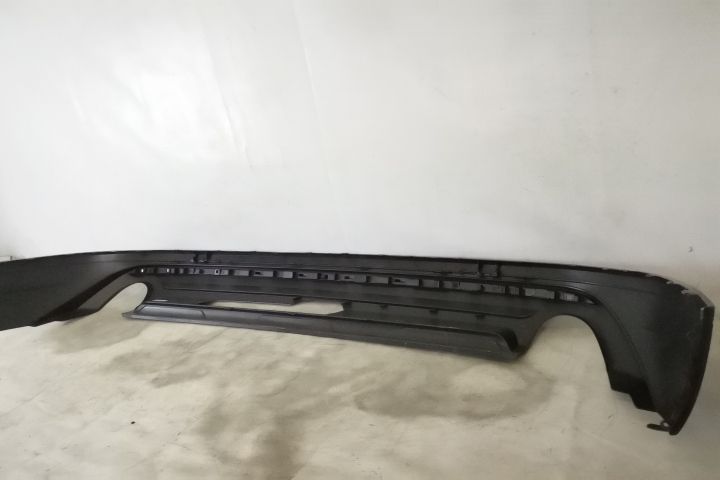 Фолксваген Туарег / Volkswagen Touareg Оригинален заден спойлер/предпа