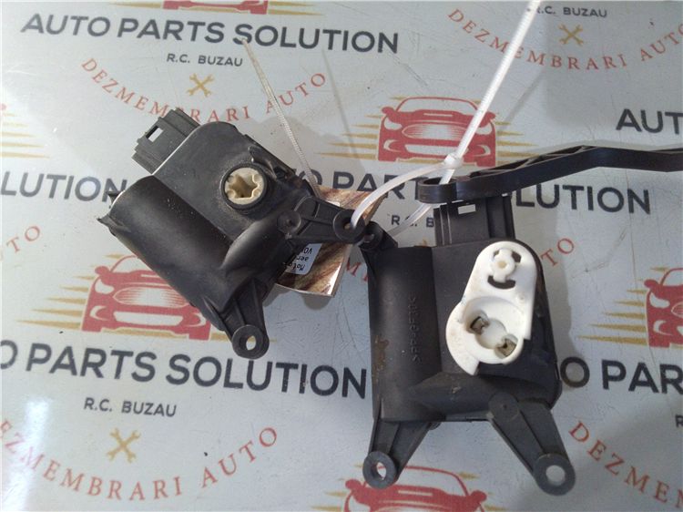 Motoras  clapeta aeroterma (2 buc ) volkswagen passat b6