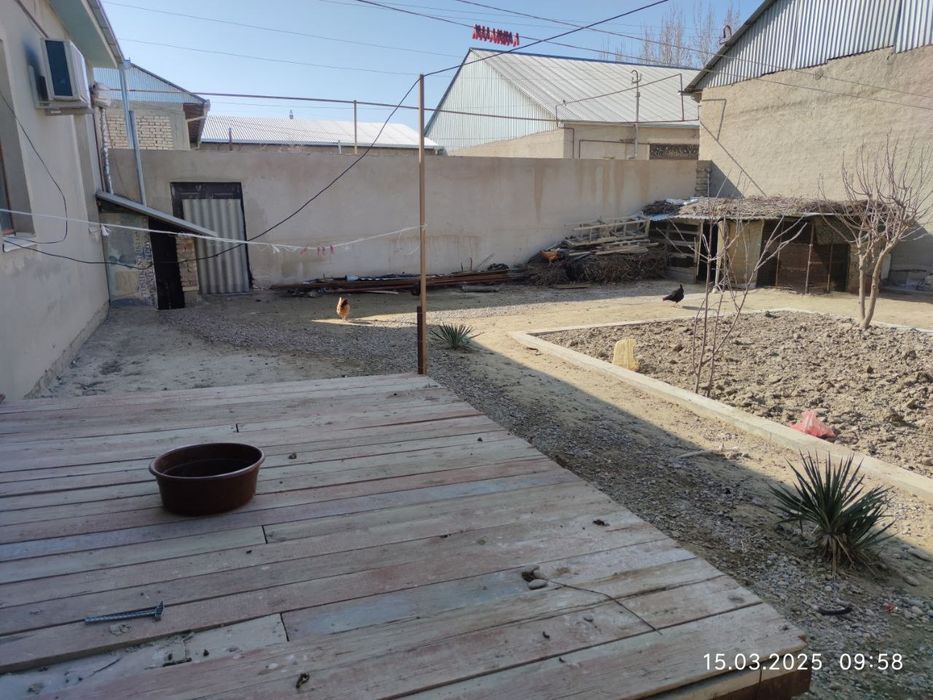 Hovli sotiladi ( konechka ).