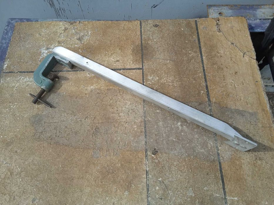 Рыбакам. Крепление для эхолота б/у