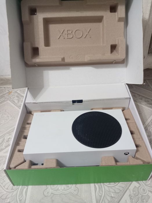 Продам Xbox series s