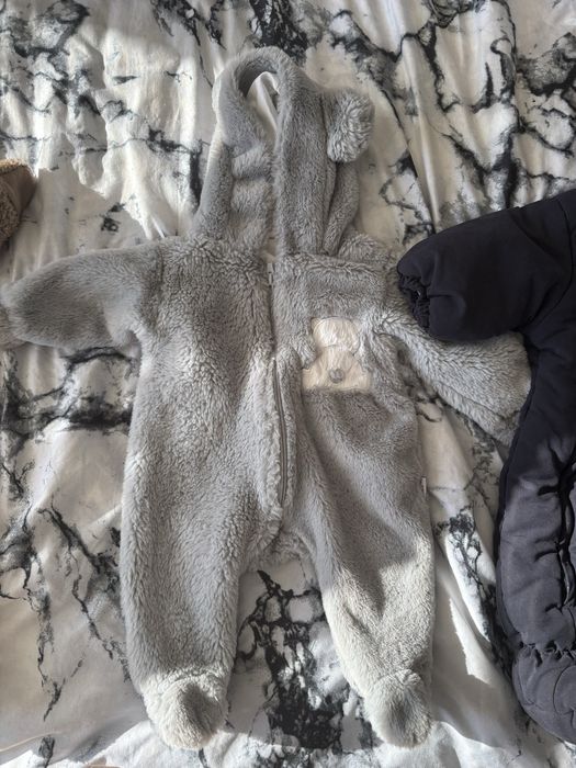 Космонавти за новородено