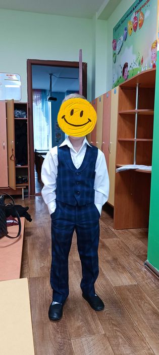 Продам костюм  для мальчика