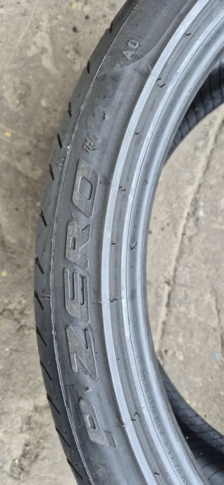 4 anvelope vara ca noi  Pirelli 255/35/20.Pretul este pe bucata.