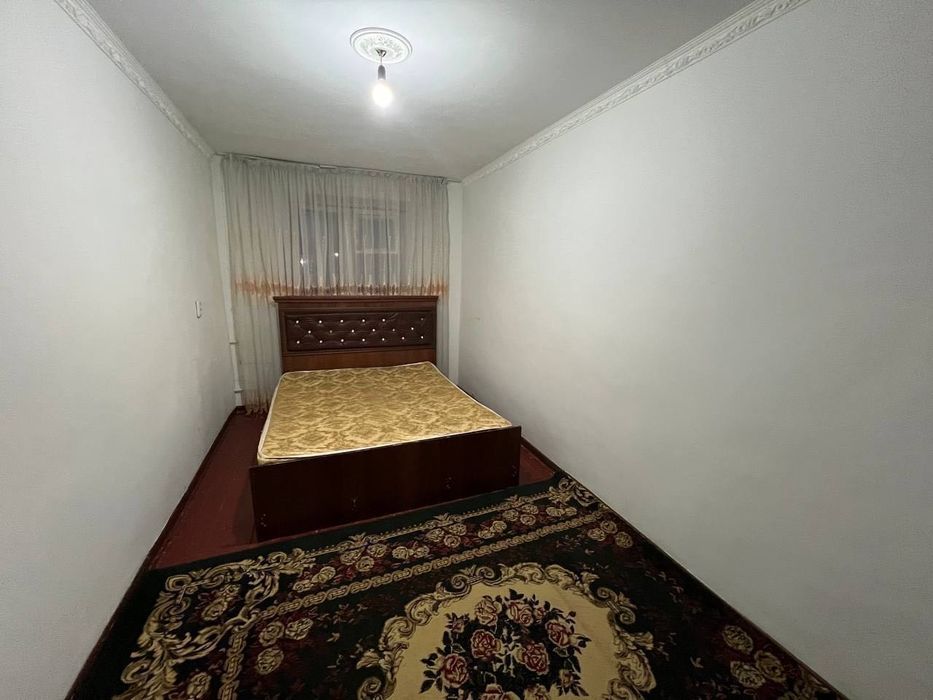 Сдается 2x комнатная квартира
С обстановкой 
В горде Алмалыке