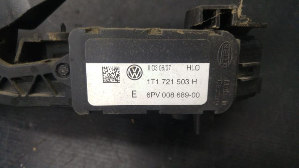 Pedala acceleratie vw touran 1t 1t1721503h