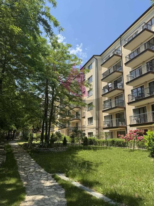 Продава се Тристаен апартамент в к.к. Св.Св. Константин и Елена - 106 кв.м за 2642 €/кв.м - Снимка #4