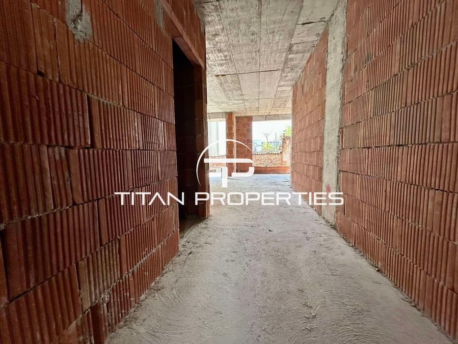 Продава се Тристаен апартамент в Пловдив, Южен - 128 кв.м за 727 €/кв.м - Снимка #7