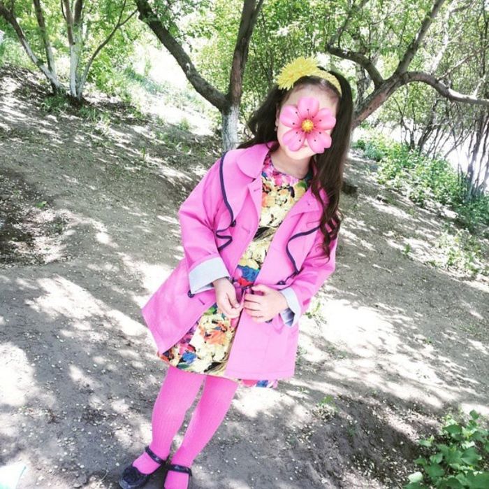 Продам плащ на 6-7 лет