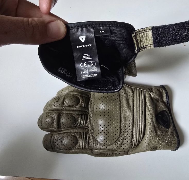 Manusi piele naturala rev'it