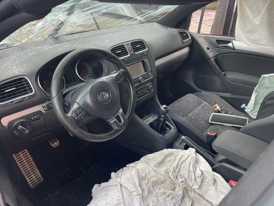 VW Golf 6 2.0 TDI / Голф 6 2.0 ТДИ 110 коня 2011 година на части