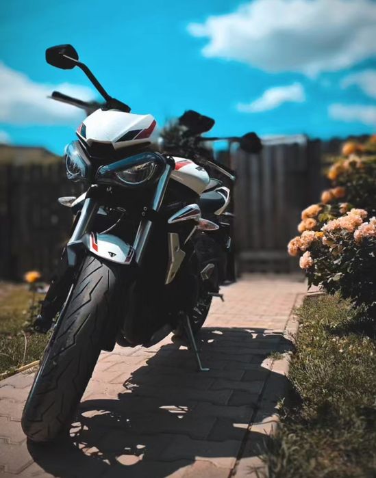 [VAND] Motocicleta Triumph Street Triple S 2021 - 6600 euro