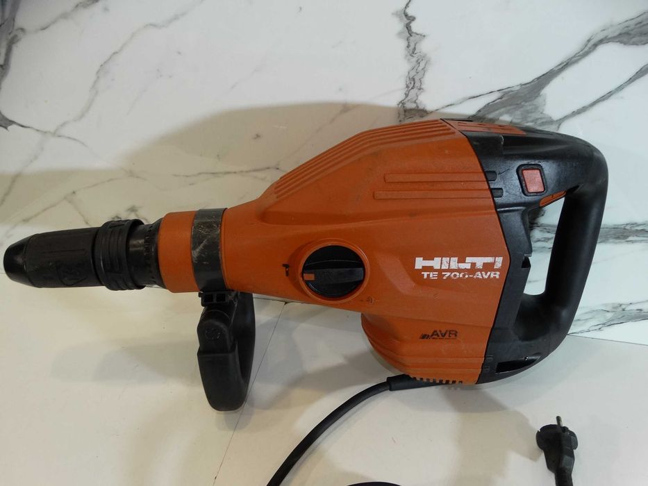 2025 - Hilti TE 700 AVR - Къртач 11.5 J