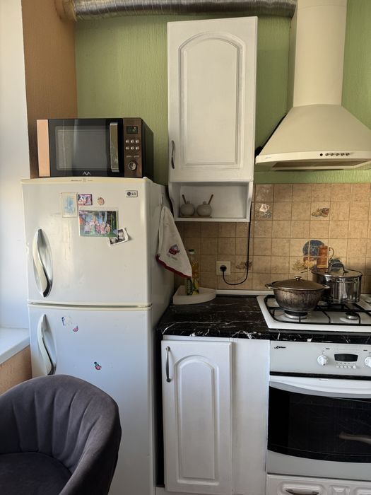 Продается кухонный гарнитур