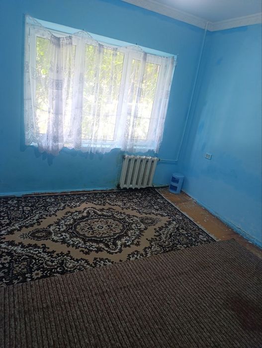 Аренда.    Чорсу.   Тичлик метро..  МАКЛЕРОВ не звонит.