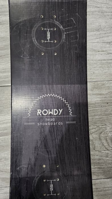 Vând placa snowboard 138 cm