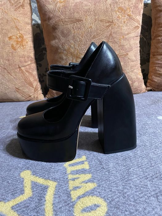 Туфли черные