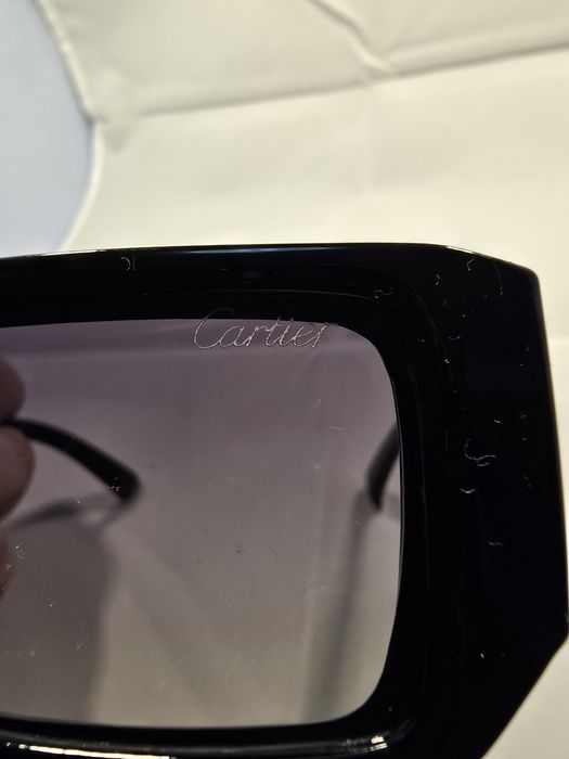 Ochelari de soare Cartier, ramă neagră lucioasă, 5185