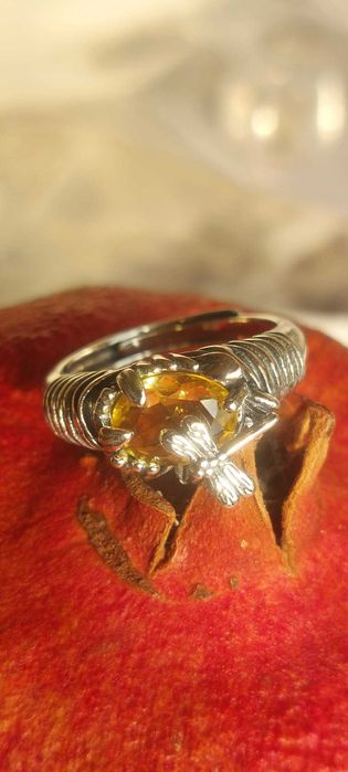Пръстени с естествени камъни цитрин