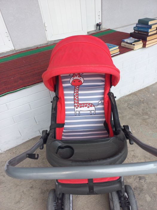 Детский коляска сотилади