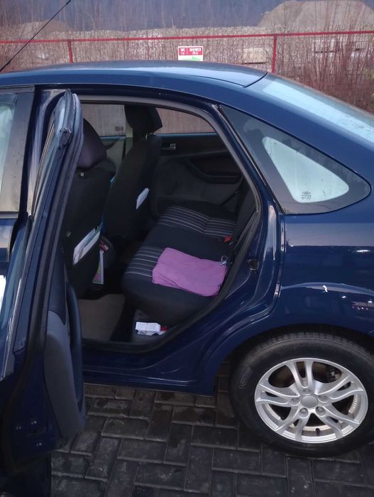 Vând Ford Focus MK2, 1.4, 59kw, 80cp, benzină, 2008, foarte economică