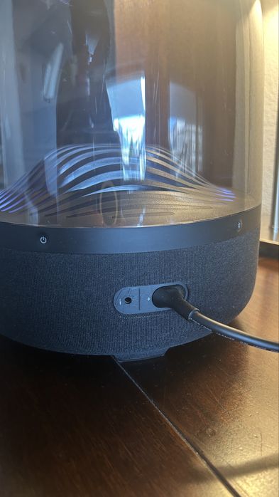 Boxă Harman Kardon Aura Studio 3 – sunet premium
