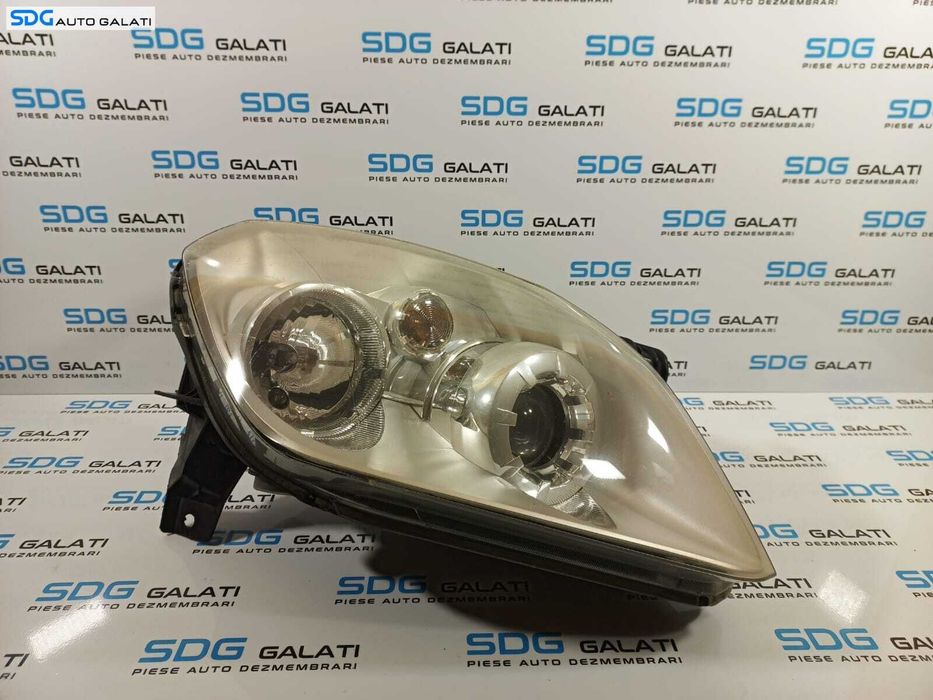 Far Dreapta cu Lupa EUROPA FARA Xenon Opel Tigra B 2003 - 2009 Cod 93162204 [L1860]