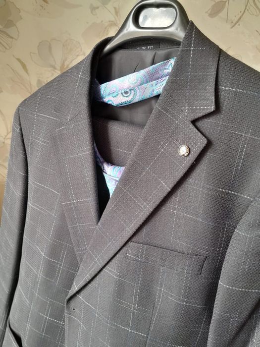 Костюмы с брюками