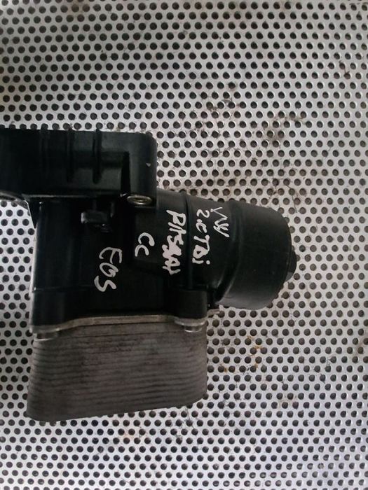 Racitor ulei cu carcasa filtru ulei Vw Passat CC,B7,Eos motor 2.0tdi m